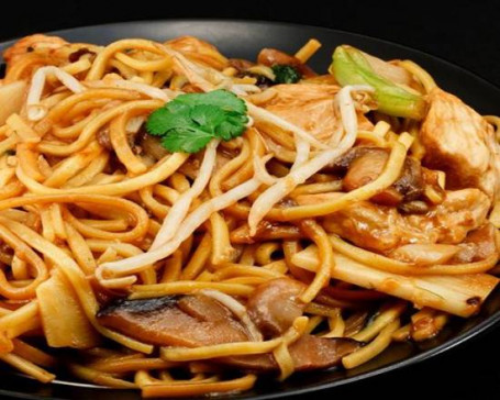 Fungo Chow Mein Mó Gū Chăo Miàn