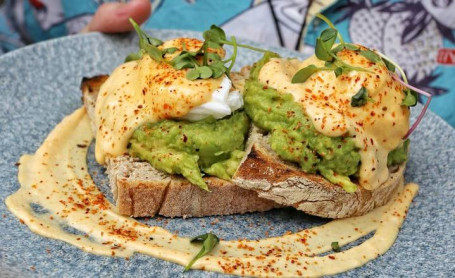 Avo Benedict