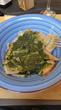 Testaroli Della Lunigiana Al Pesto Di Cavolo Nero E Noci