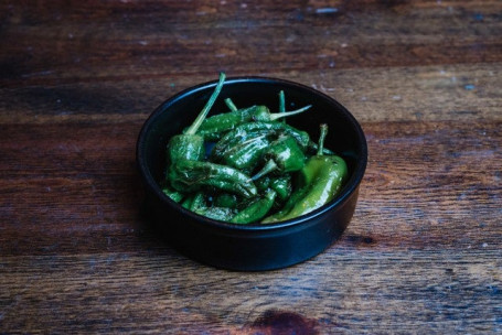 Spanish Style Padr Oacute;N Peppers (Ve)