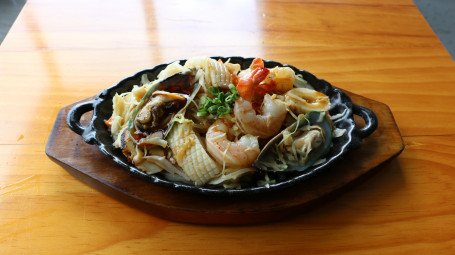 Sizzling Seafood Teriyaki