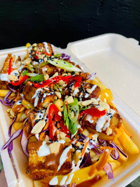 Asian Loaded Fries Satay Tofu