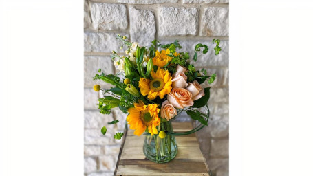 Sunny Sentiment Vase Design