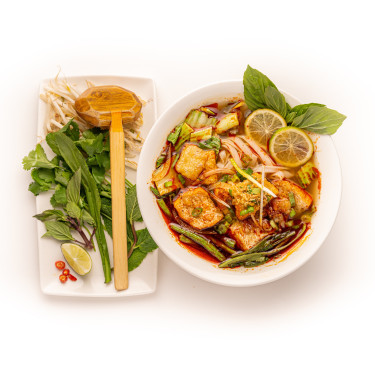 Zuppa Di Noodle Phở Con Tofu Piccante (Vg/V/Gf)