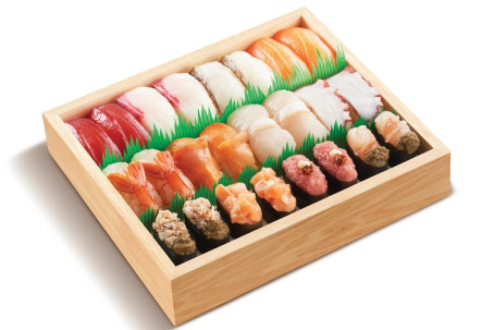 Jīng Diăn Shòu Sī Shèng B Gòng24Jiàn Set Sushi Classico B Totale 24 Pezzi