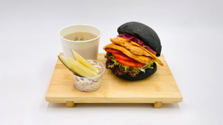 Black Bun Chicken Burger Jī Ròu Zhú Tàn Hàn Bǎo