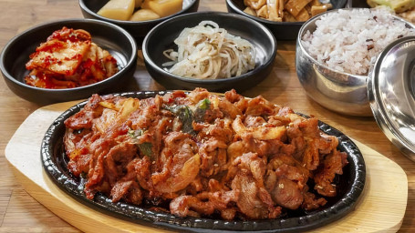 22. Spicy Bbq Pork 돼지불고기