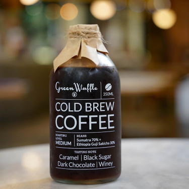 Cold Brew Coffee Lěng Pào Kā Fēi (Iced)