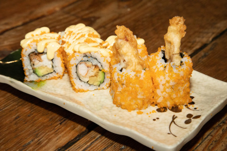 Soft Shell Crab Roll (6 Pieces) Ruǎn Ké Xiè Juǎn