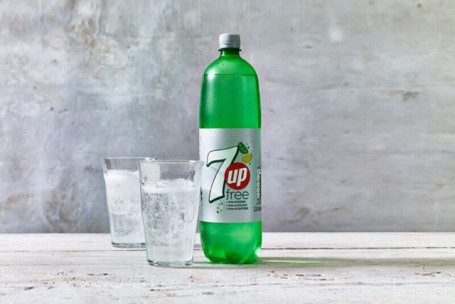 7Up Gratis (Bottiglia Da 1,5 L)