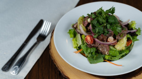 305. Yum Nue (Spicy Beef Salad)