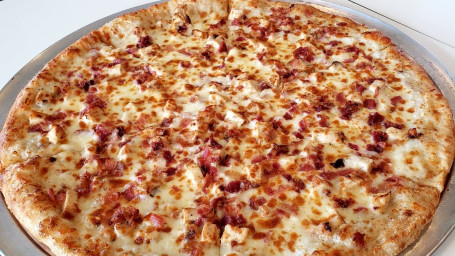 18 ' ' Bacon Chicken Ranch Pizza