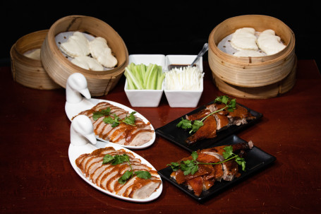 Whole Legendary Roasted Peking Duck Gǔ Fǎ Běi Jīng Kǎo Yā （Zhěng Zhǐ）