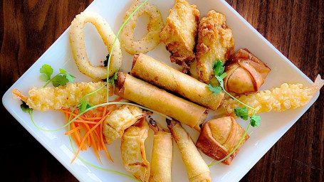 Sampler Platter (12 Pieces) (Khai Vị Đặc Biệt)