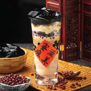 Zōng Hé Shāo Xiān Cǎo Nǎi Chá Mixed Grass Jelly Milk Tea