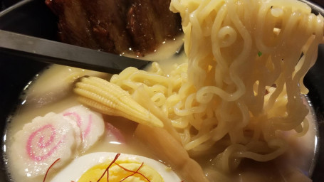 Tonkotsu-Ramen