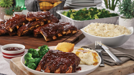 Pacchetto Completo Baby Back Ribs Per 10 Con Bevanda Coca-Cola