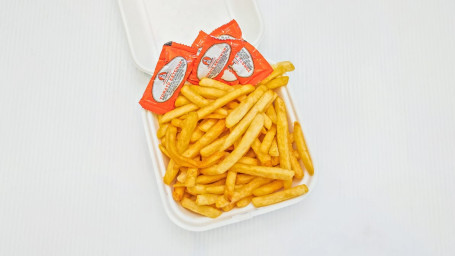 French Fries With Free Dipping Sauce (Small)