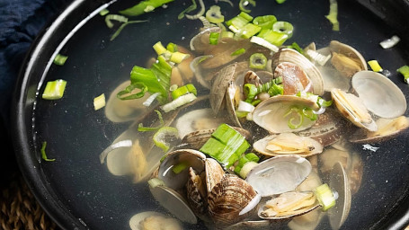 Clam Soup Há Lí Tāng