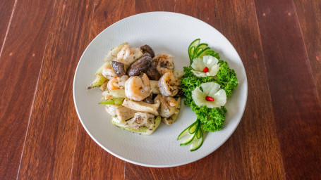 Stir Fried King Prawn And Wild Mushroom