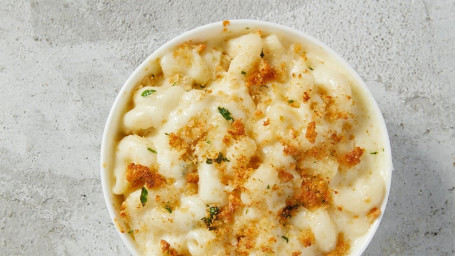 Half Pan White Cheddar Mac Cheese W/ 8 Garlic Bread Sticks