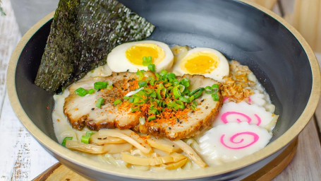 Tonkotsu Hot Ramen Meal