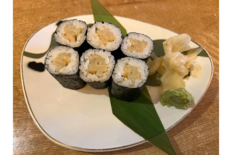 Pickled Radish Maki (V)