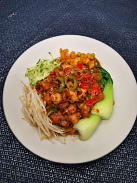 Là Zi Jī Dīng Bàn Miàn Spicy Chicken Noodle