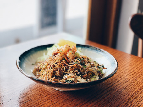 Homely Prawn N Chicken Fried Noodle