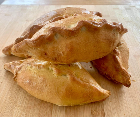 Beef Pasty (Homemade /Large) With Salad