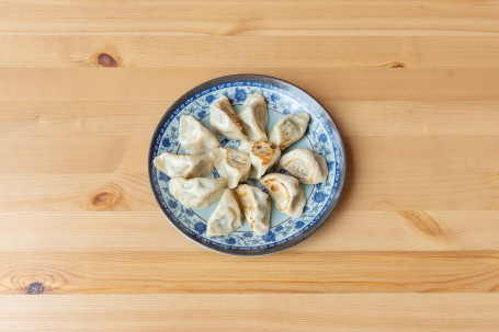 Pan Fried Chicken Dumpling (12 Pieces)