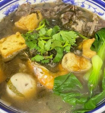 C5:Rice Noodle With Beef Sliced In Chicken Soup