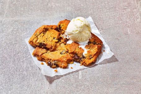 Impasto Caldo Per Biscotti Con Gocce Di Cioccolato