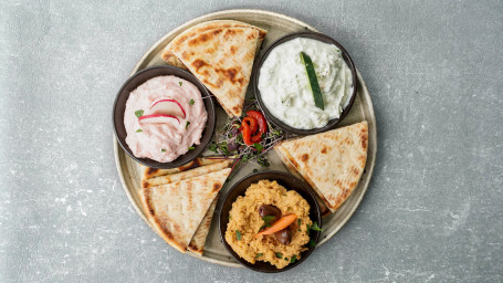 Trio Dips Pita