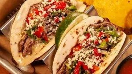 2 Tacos Di Bistecca