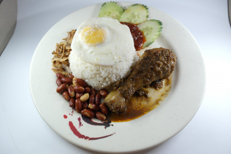 Nasi Lemak (Spicy) (R 1 Coke