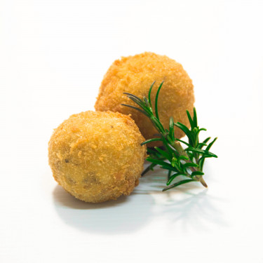 Semi Dried Tomato, Basil And Brie Arancini (10 Pieces)