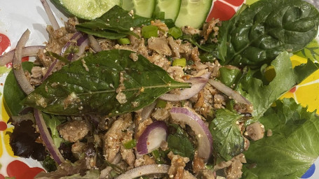 18. Larb