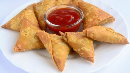 Fried Pastry 3 Pc Meat Samosa