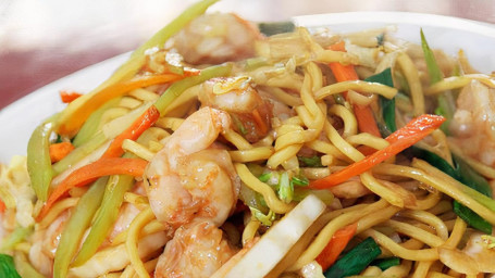 33. Gamberetti Chow Mein