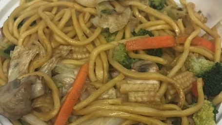 44. Verdure Lo Mein