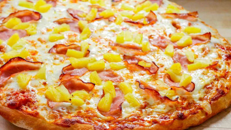 The Hawaiian Pizza Medium 12 (8 Slices)