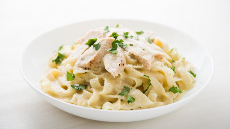 Pasta Alfredo Con Gamberi