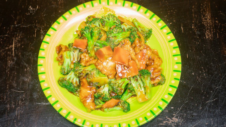 C4. Pollo Con Broccoli