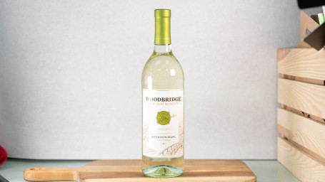 Wood Bridge Sauvignon Blanc