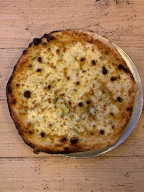 Focaccia All ‘Algio With Fior Di Latte Mozzarella