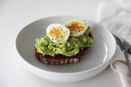 Poached Egg Avocado Toast (V)