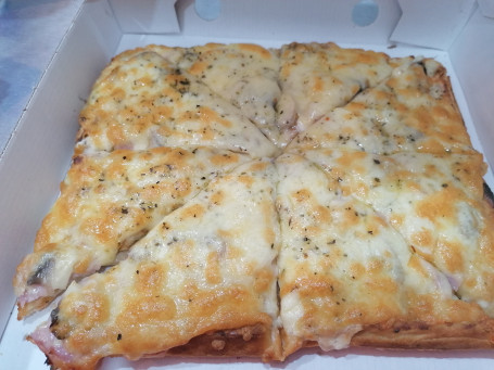 Tuna Melt Wafflepizza