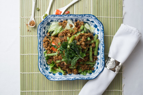 Pad Kra Phrao : Stir-Fried Minced Meat