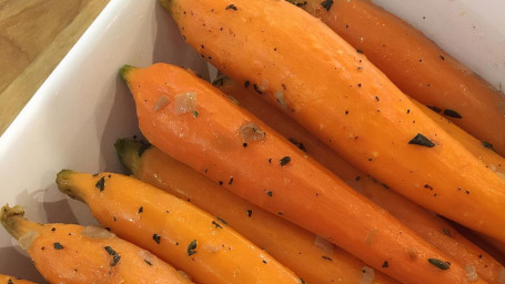 Honey Glazed Carrots(1/2 Lb)